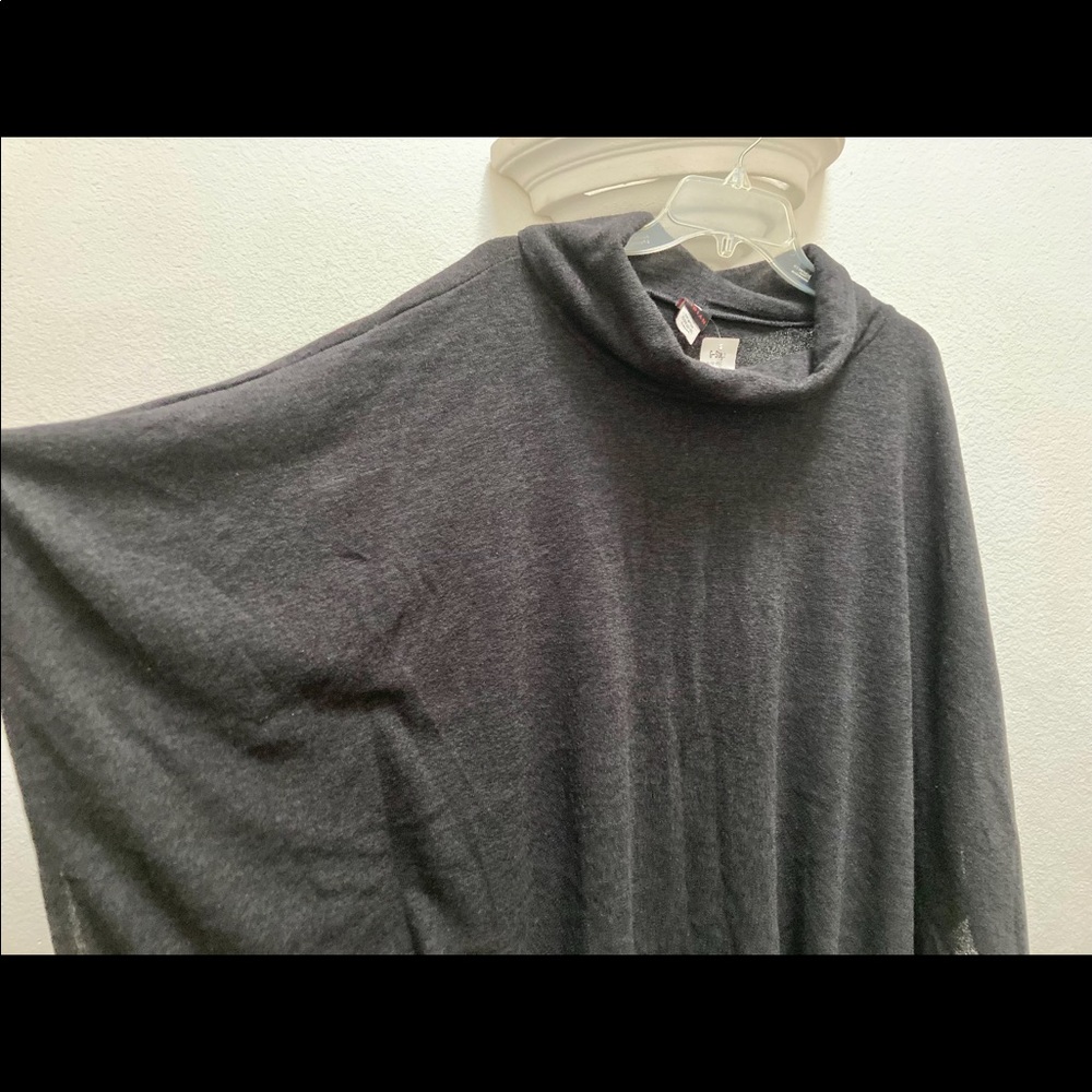 Cowl Neck Poncho. Size 3X